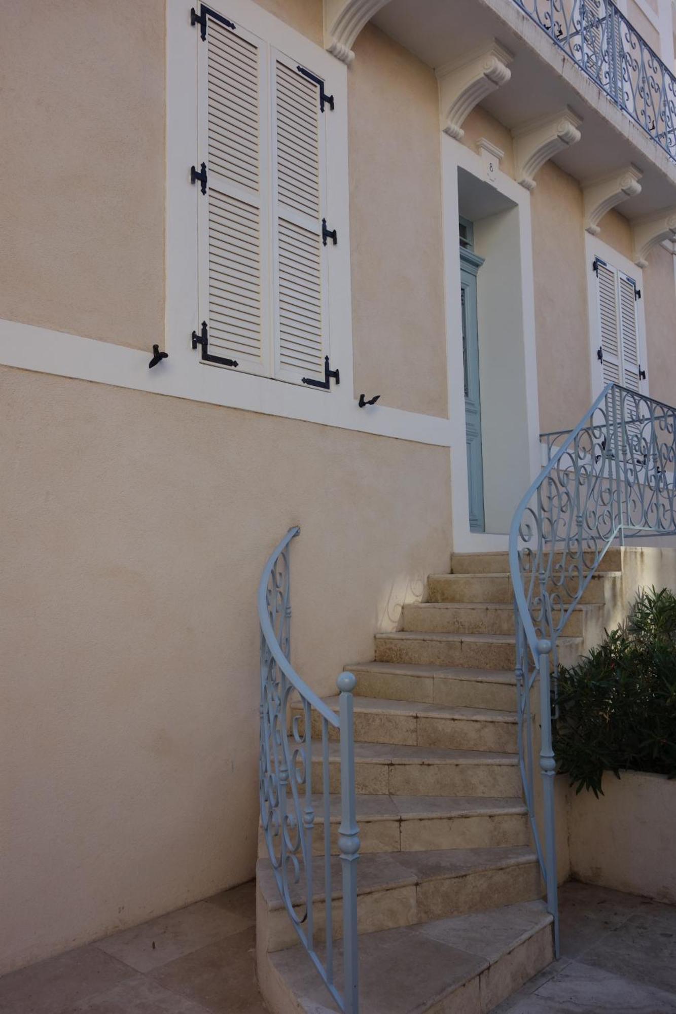 Appartement Port De Sanary Екстер'єр фото