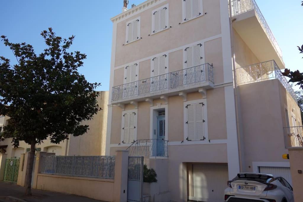 Appartement Port De Sanary Екстер'єр фото