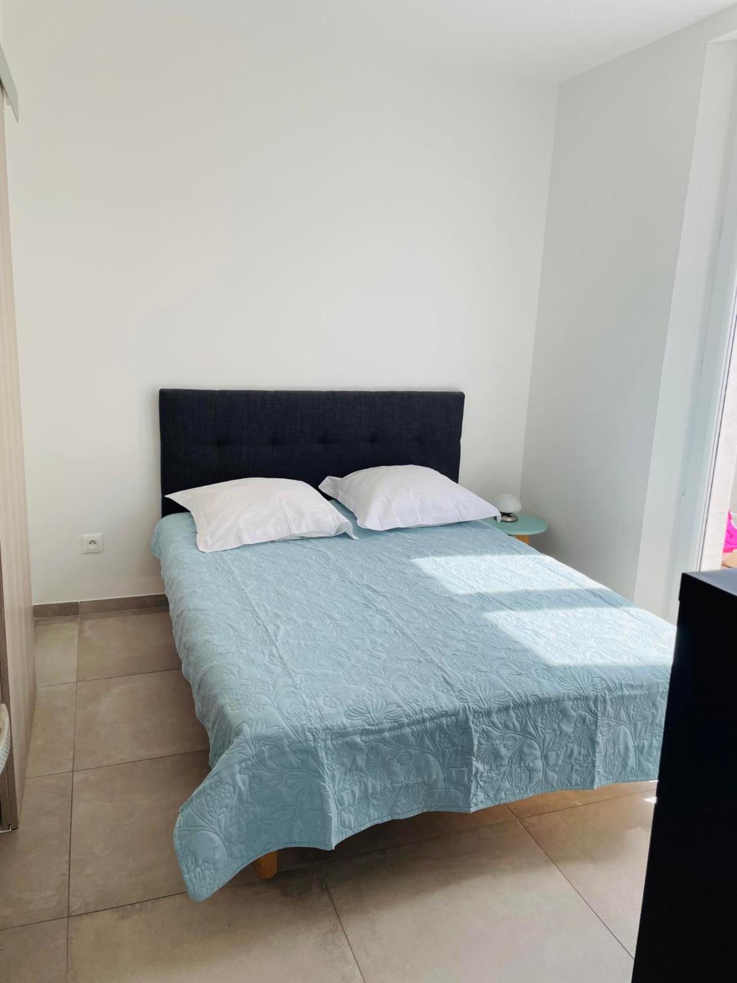 Appartement Port De Sanary Екстер'єр фото