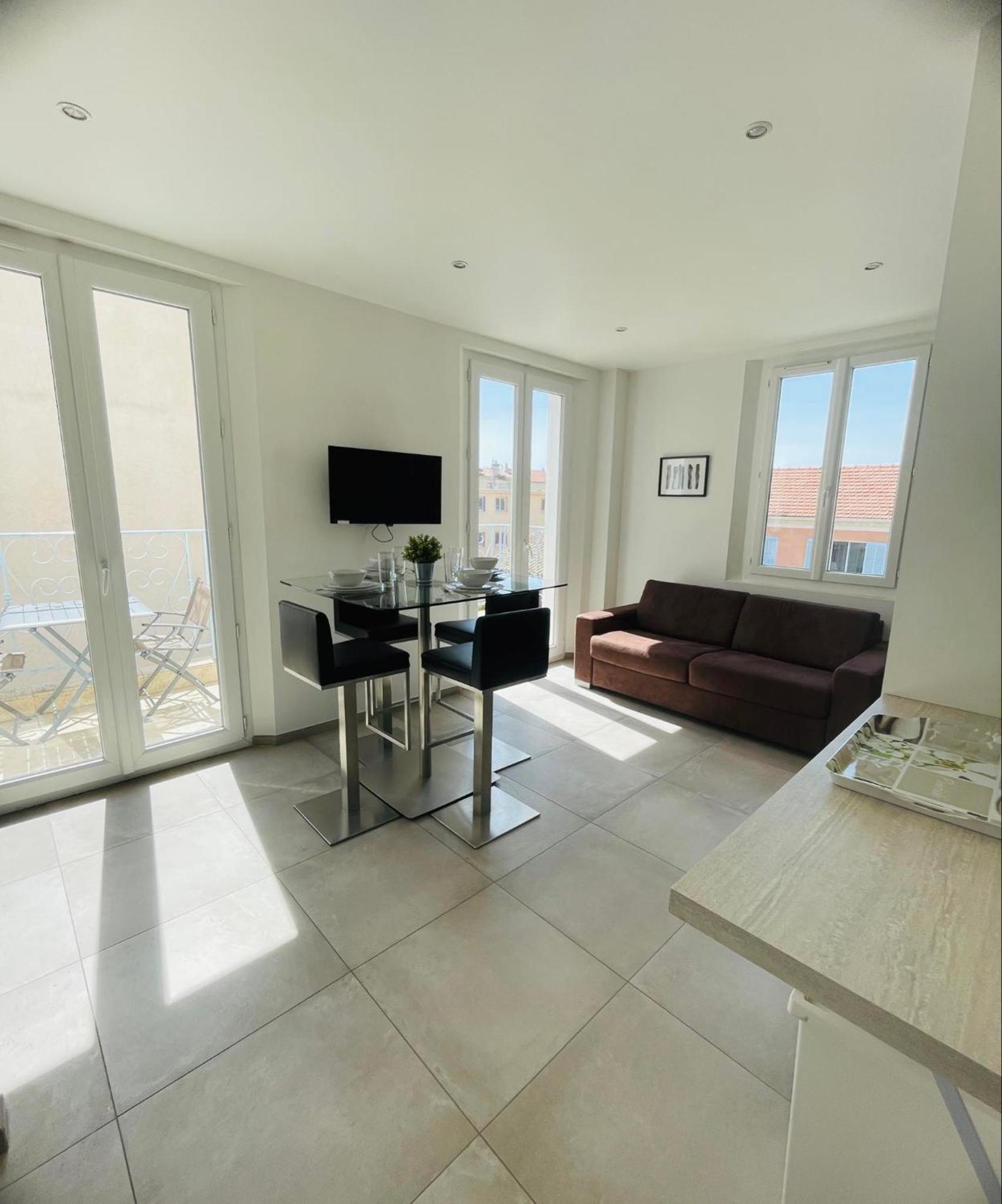 Appartement Port De Sanary Екстер'єр фото
