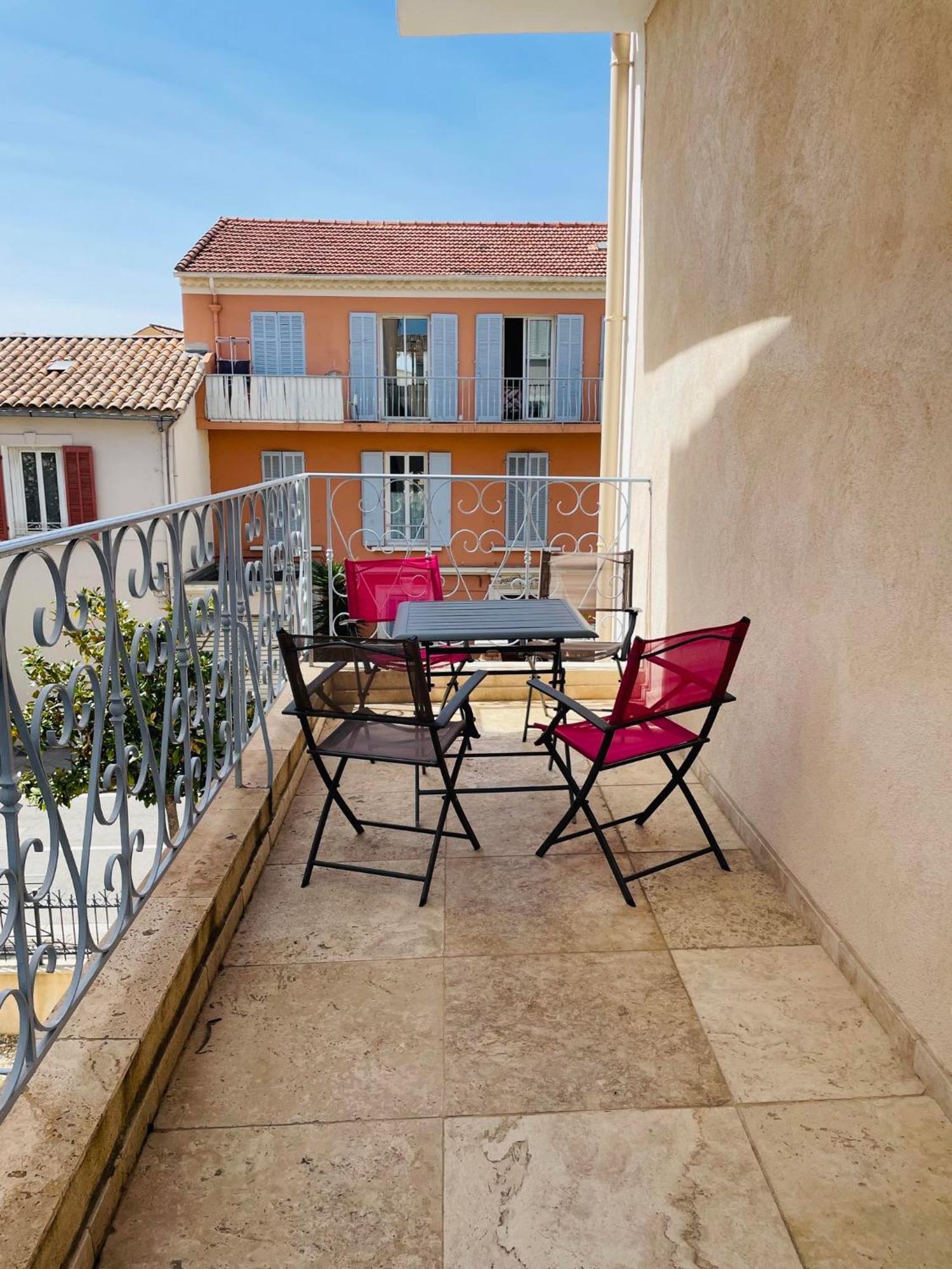 Appartement Port De Sanary Екстер'єр фото